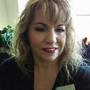 Meet your Posher, Teri